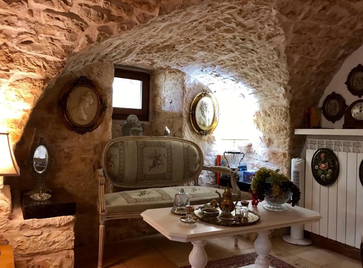Апартаменты Maison Santarosa Кастеллана-Гротте Экстерьер фото